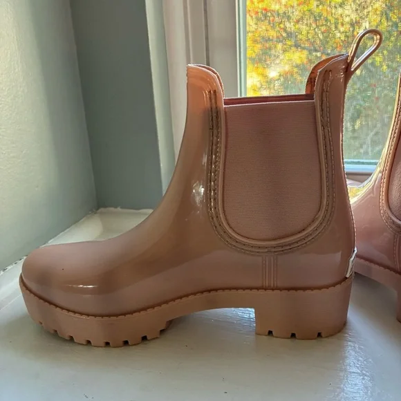 London Fog Women's Wembley Ankle Rain Boots Glossy Blush Pink Size 6 - Picture 5 of 8